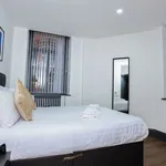 Rent 4 bedroom apartment of 65 m² in Liverpool