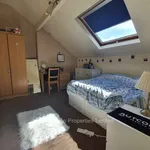 Rent 4 bedroom house in Yorkshire And The Humber