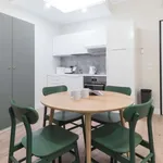 Rent 1 bedroom apartment of 37 m² in milan