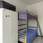 Rent a room of 70 m² in milan