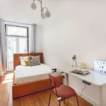 Rent a room in lisbon