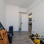 Rent 3 bedroom apartment of 110 m² in Genova