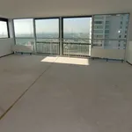 Huur 1 slaapkamer appartement van 142 m² in Rotterdam