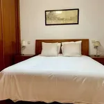 Rent 3 bedroom apartment of 90 m² in madrid