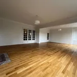 Rent 4 bedroom apartment in Woluwe-Saint-Lambert