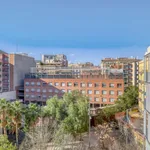 Alquilo 2 dormitorio apartamento de 904 m² en Barcelona