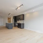 Appartement à Louer - 1375 Croissant Sherwood, Mont-Royal - 30 photos | Logis Québec