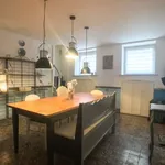 Huur 1 slaapkamer appartement van 60 m² in Brussels