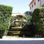 Rent 5 bedroom house of 454 m² in Rome