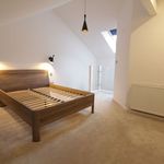 Rent 4 bedroom flat in Yorkshire And The Humber