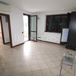 Affitto 3 camera appartamento di 82 m² in Albiate