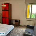 Affitto 3 camera appartamento di 70 m² in Bologna