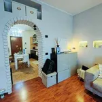 Rent 2 bedroom apartment of 60 m² in Milan