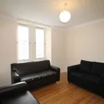 Rent 4 bedroom flat in Scotland