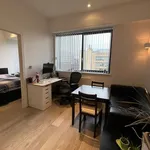 Flat to rent in Wellington Street, Slough SL1