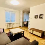 Pronajměte si 3 ložnic/e byt o rozloze 68 m² v breclav