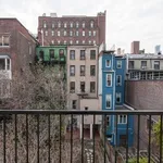 Rent 2 bedroom apartment in Manhattan