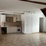 Maison de 77 m² avec 3 chambre(s) en location à Compi