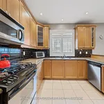 Maison de 6081 m² avec 4 chambre(s) en location à Vaughan (Patterson)