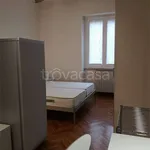 Rent 1 bedroom apartment of 45 m² in Milano