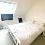 Rent 4 bedroom house in West Midlands