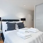 Rent 1 bedroom apartment of 46 m² in London