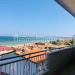 Rent 5 bedroom apartment of 117 m² in Ancona