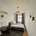 Rent 2 bedroom apartment of 65 m² in Berlin