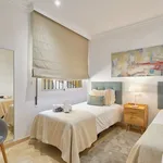 Alquilo 5 dormitorio apartamento de 100 m² en Mijas