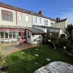 Rent 4 bedroom flat in Wales