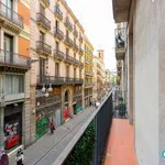 Rent 3 bedroom apartment of 80 m² in barcelona