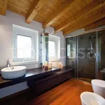 Rent 5 bedroom apartment of 144 m² in Treviso