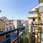 Rent 2 bedroom apartment in Milan