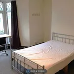 Rent a room in Wales