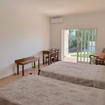 Rent 13 bedroom apartment of 350 m² in Albufeira