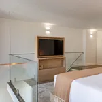 Rent 1 bedroom apartment of 110 m² in Vila Nova de Gaia