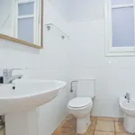 Rent 5 bedroom apartment in Valencia