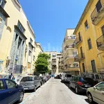 Rent 5 bedroom apartment of 128 m² in Napoli