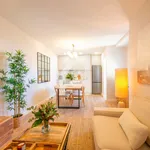 Rent 3 bedroom apartment of 89 m² in Barcelona