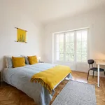 Rent 7 bedroom apartment in Lisbon