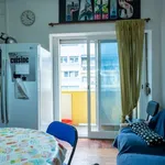 Rent a room in lisbon