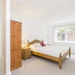 Rent 2 bedroom apartment in London