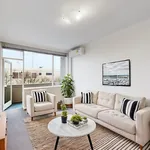 Rent 2 bedroom apartment in St Kilda East