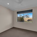 Rent 4 bedroom house in Baldivis