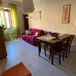 Rent 2 bedroom apartment of 50 m² in Capodimonte