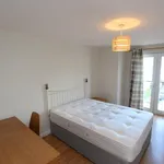 Rent 3 bedroom apartment in Edinburgh  East