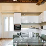 Rent 4 bedroom apartment of 45 m² in Milan