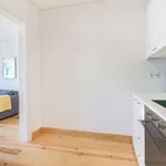 Rent 2 bedroom apartment in lisbon