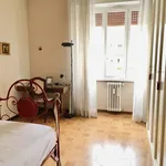 Rent 4 bedroom apartment of 156 m² in Roma