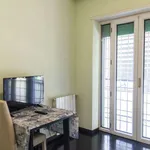 Rent a room of 88 m² in rome